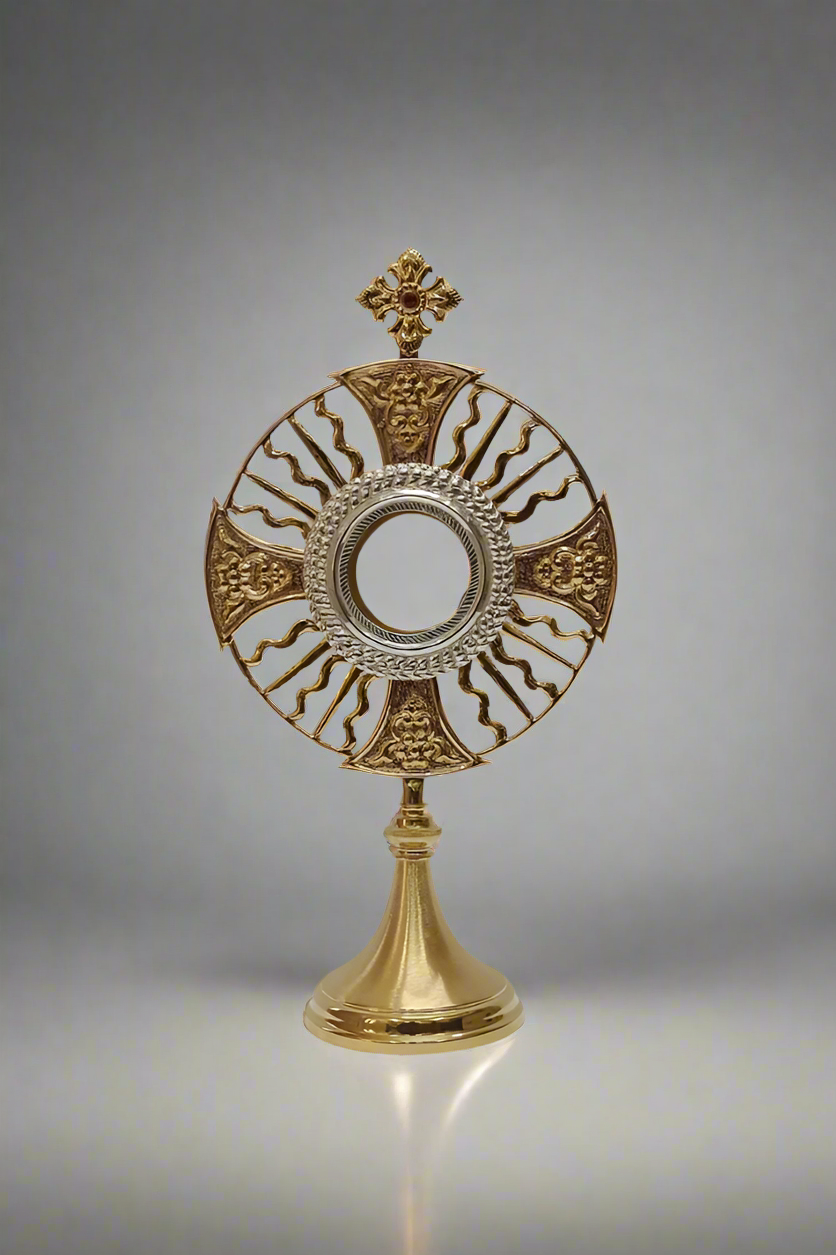 Monstrance - MON221