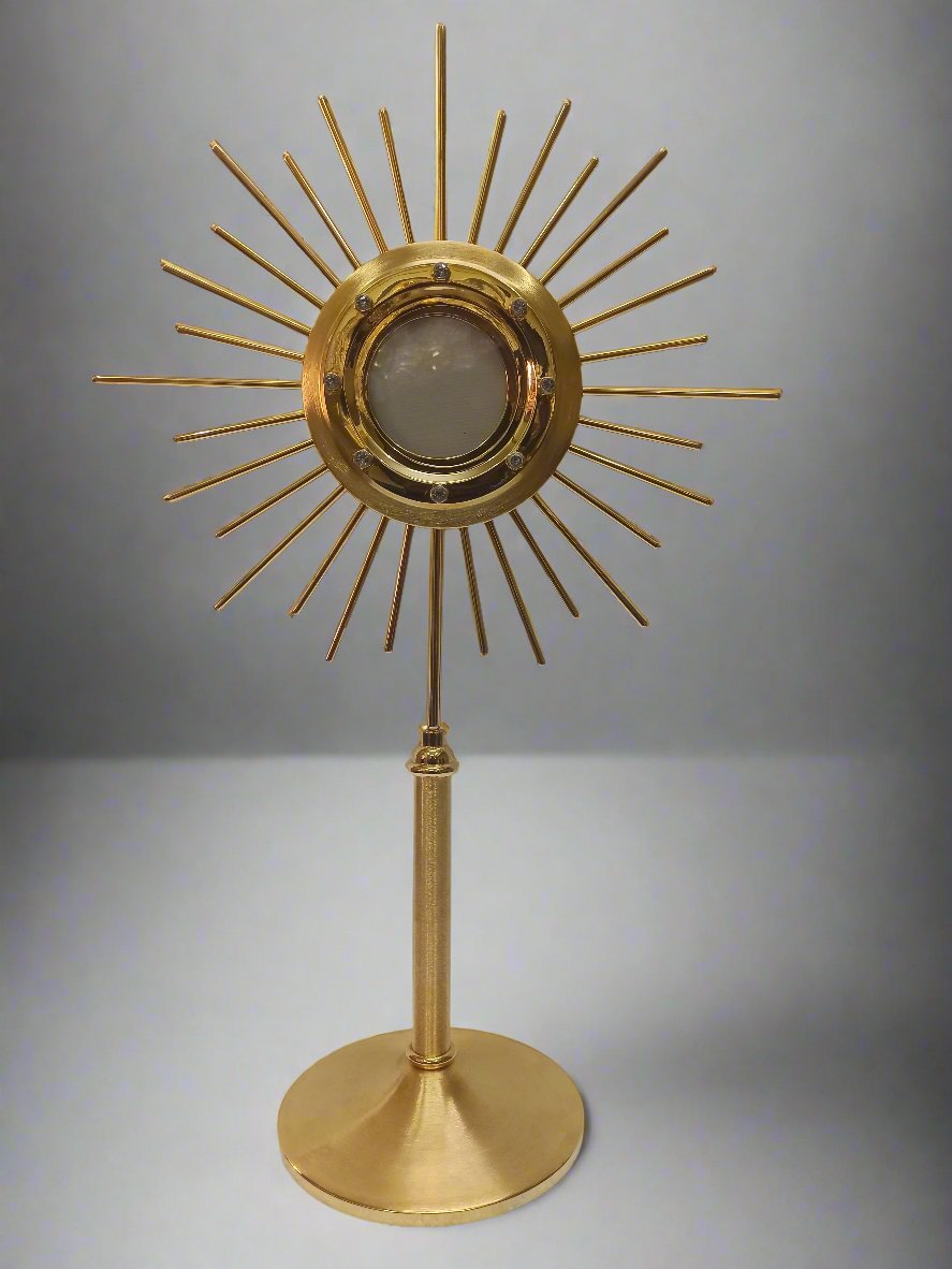 Monstrance - MON230