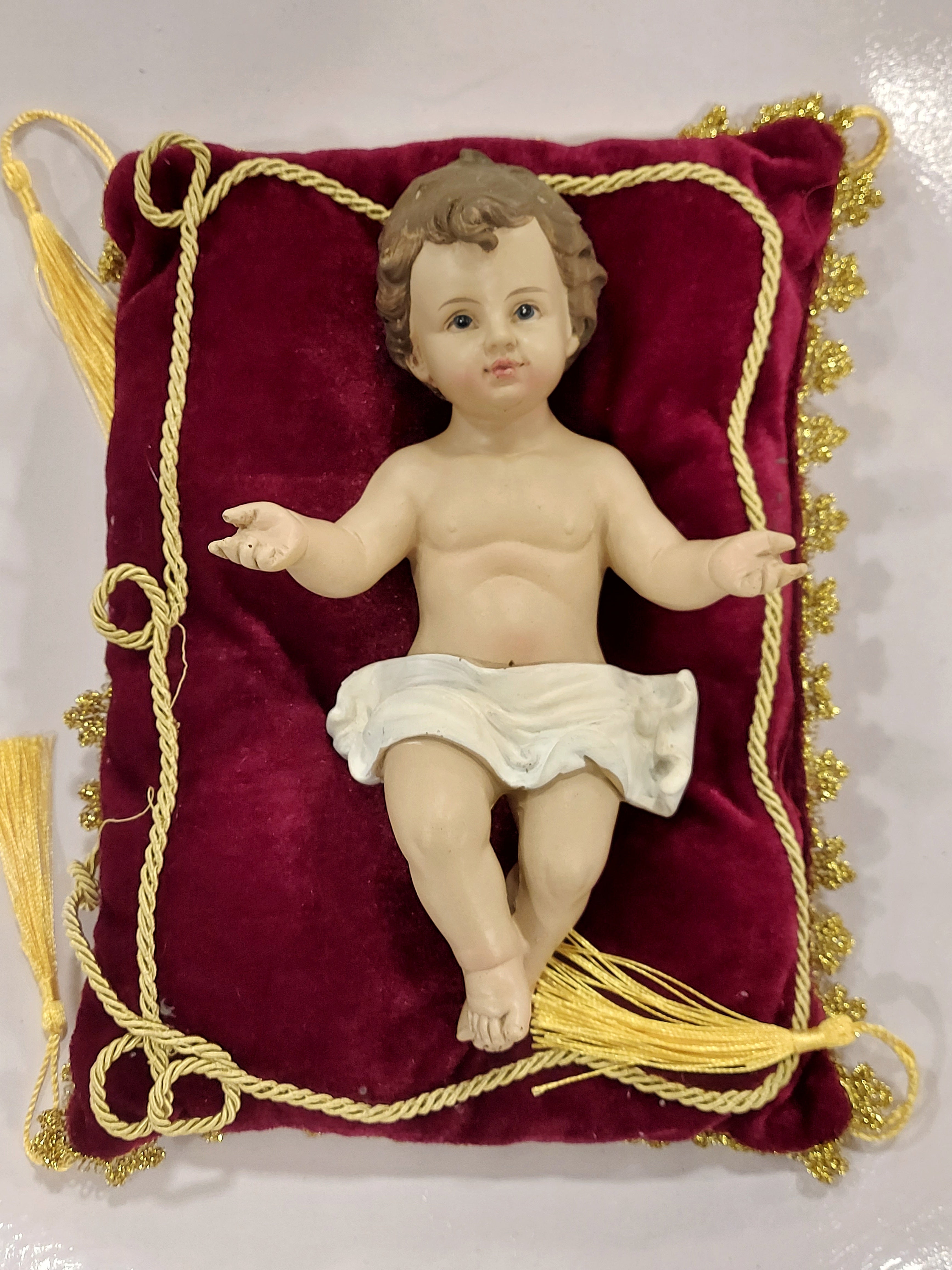 Baby Jesus - 8 Inch (with pillow)