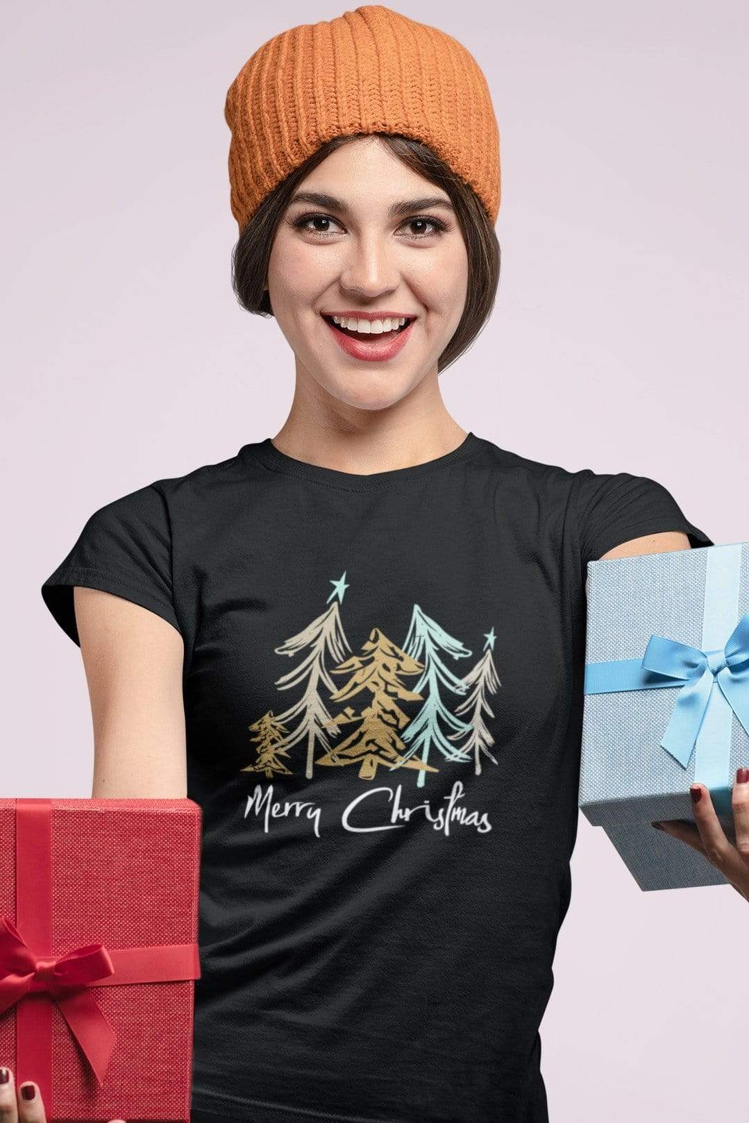 Living Words Women Round Neck T Shirt Merry Christmas - Tree